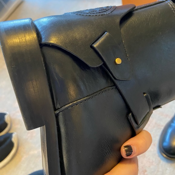 Tory Burch Black Leather Derby Flat Ankle Boots EUC - Picture 7 of 11